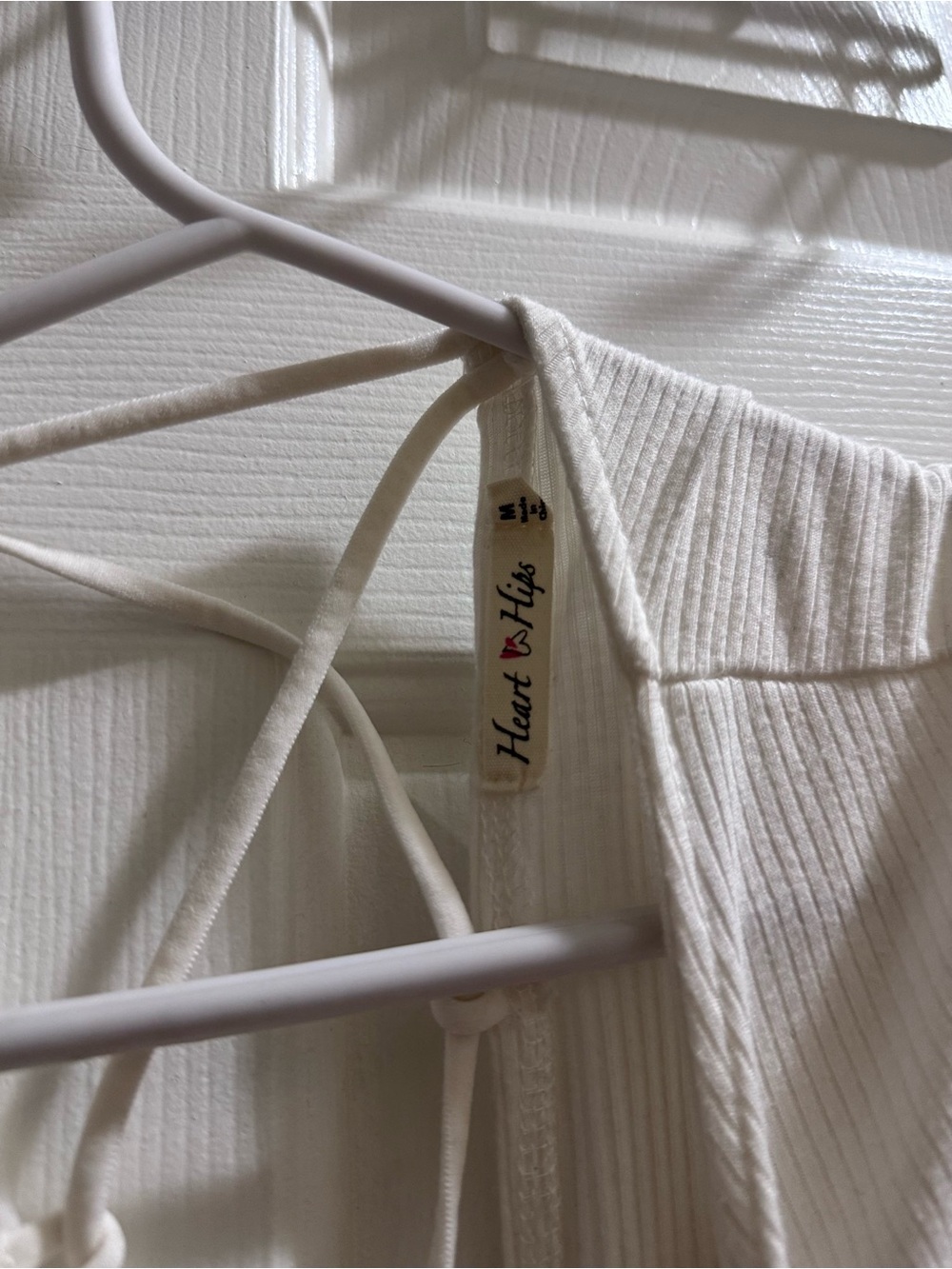 Heart Hips Cream Ribbed Short-Sleeve Tee - Picture 2 of 2